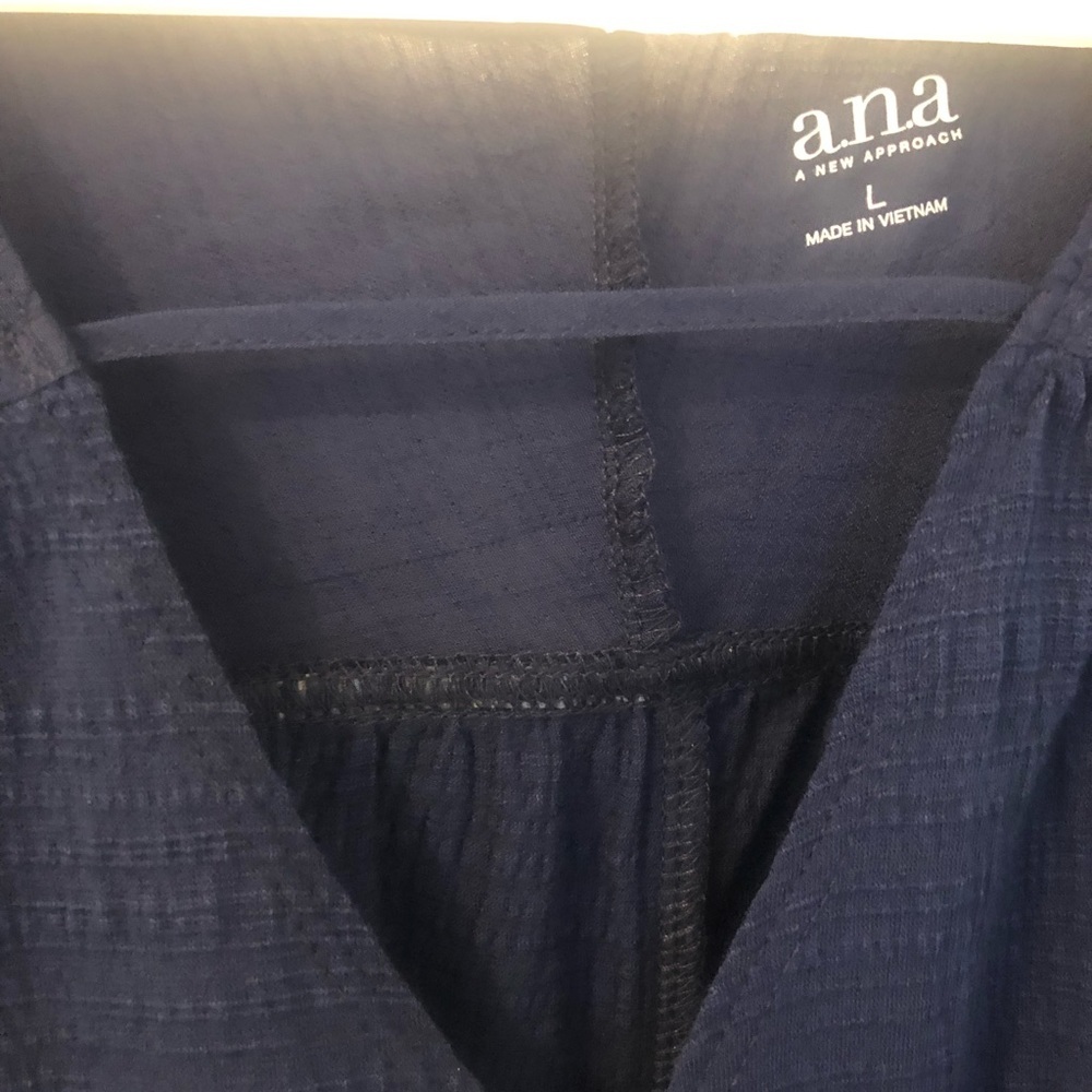 NWT a.n.a Blue Faux Wrap Dolman Sleeve Top Blouse-Size large - Picture 11 of 16